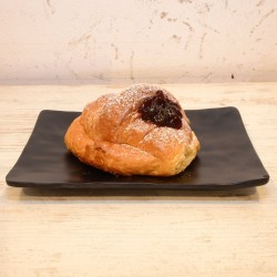 	Cornetto	Farcito marmellata scura 			